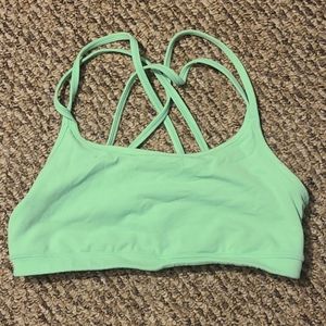Lululemon sports bra
